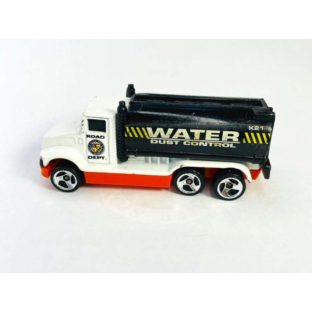 Diecast Hot Wheels Car Road Department Tank Truck Water Dust Control Vintage